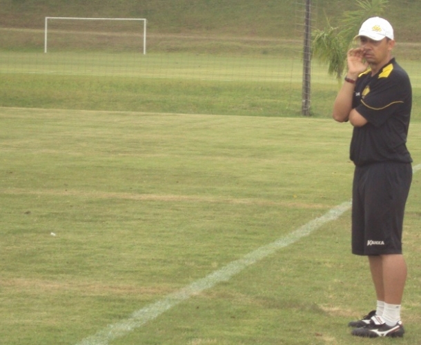  Alexandre quer mudar a história do Tigre em Santiago