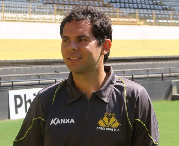 Analista de Desempenho deixa o Criciúma