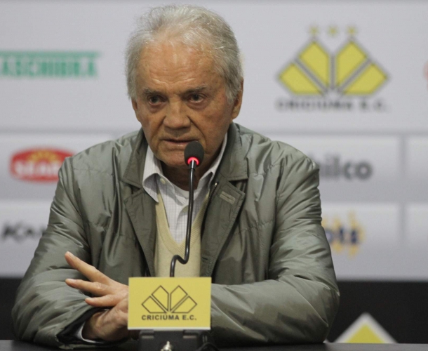 Sobre saída de Argel, Angeloni diz: ''Eu sei o que estou fazendo''