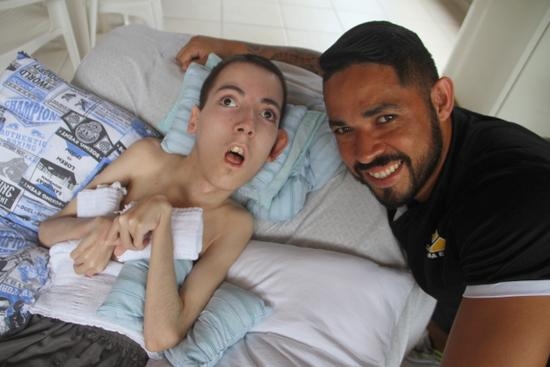 Apoio ao garoto Mateus