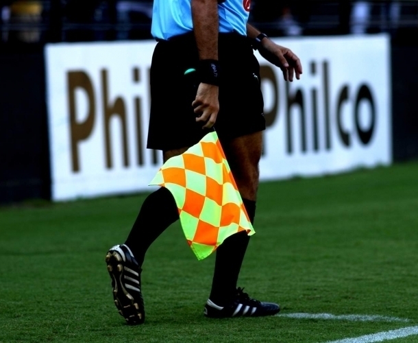 Arbitragem para Criciúma x Sport (PE)