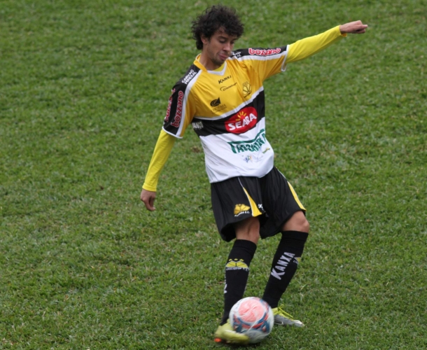 Base do Criciúma entra em campo neste sábado