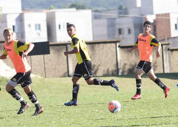 Base do Tigre recebe o Marcílio Dias
