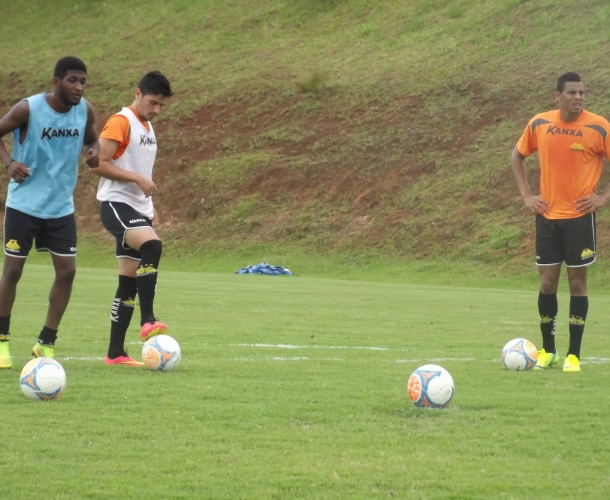 Base realiza jogo treino com o Próspera