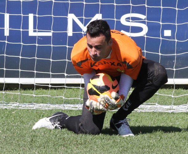 Bruno mira pontos fora de casa