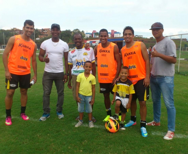 Carinho da família como incentivo para Lins