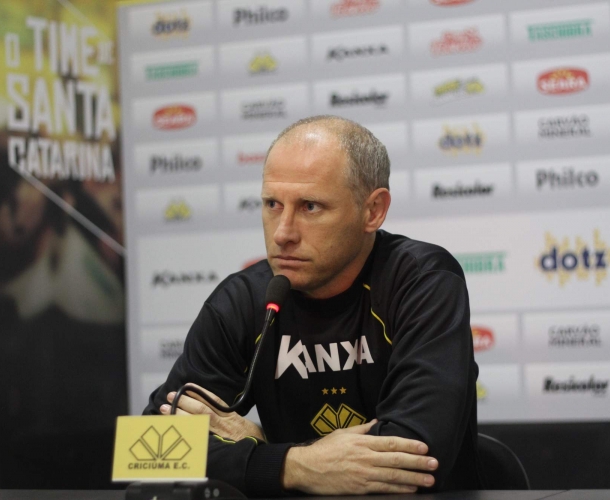 Com Sílvio no comando, Tigre encara o Coritiba