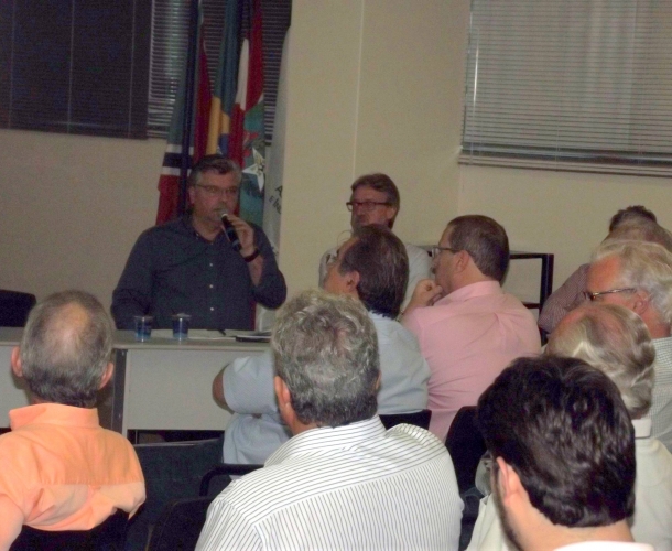 Conselho convoca reunião extraordinária