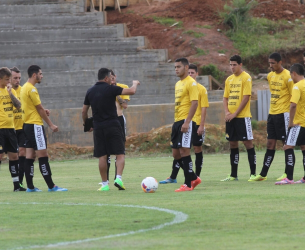 Convocados para enfrentar a Chapecoense