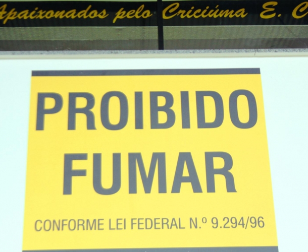 Criciúma alerta para proibição do uso do cigarro no H.H.