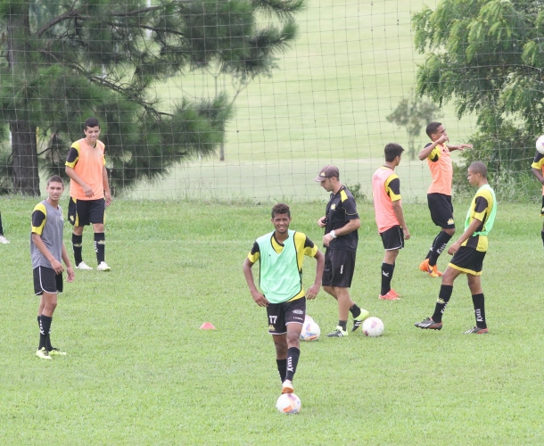 Criciúma disputa clássico em Santiago 