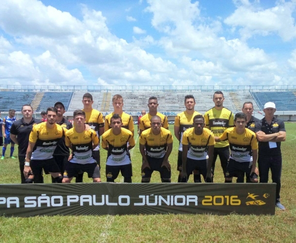 Criciúma duela com o Internacional na Copa SP