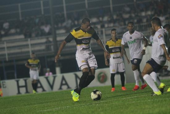 Criciúma perde em Palhoça