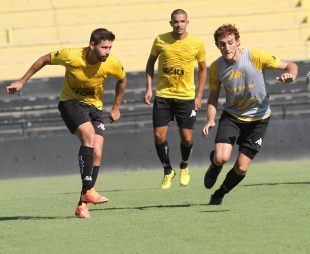 Criciúma encara o Guarani