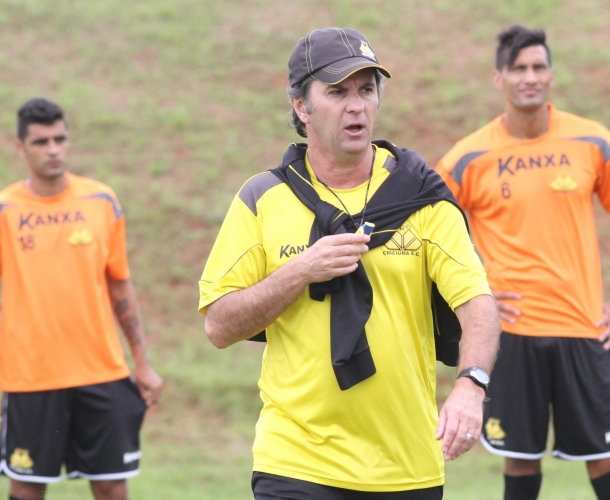 Criciúma encara o Londrina