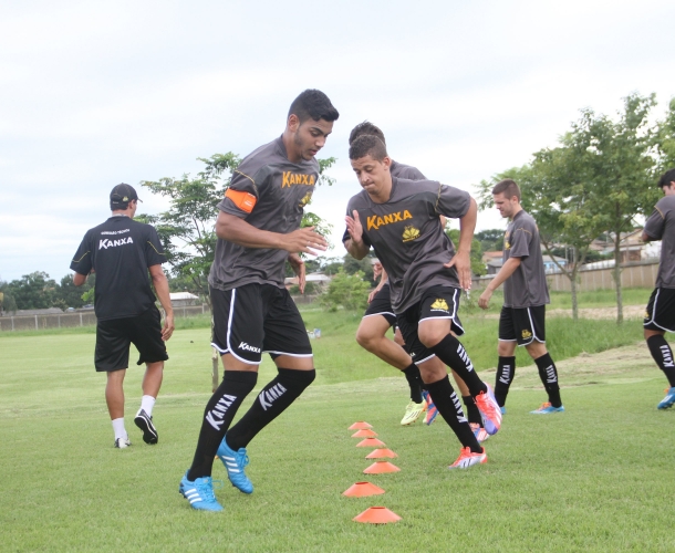 Criciúma intensifica treinos na parte física