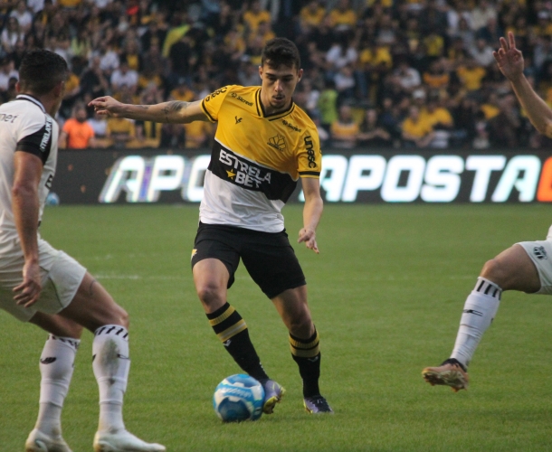 Criciúma perde a invencibilidade na Série B
