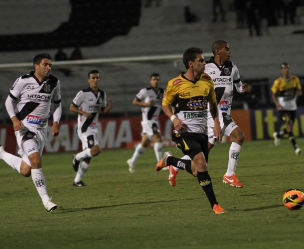 Criciúma perde fora de casa