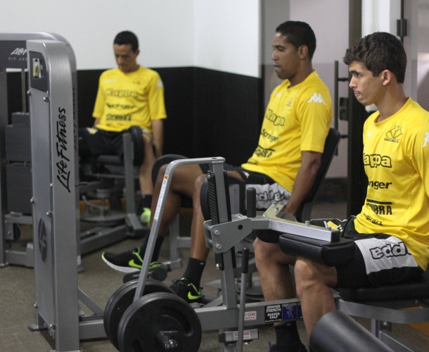 Criciúma realiza treinos específicos