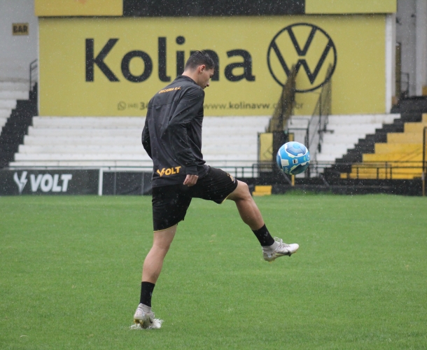 Criciúma recebe o Botafogo-SP no Heriberto Hülse 