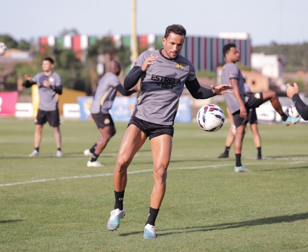 Criciúma recebe o Goiás no Majestoso