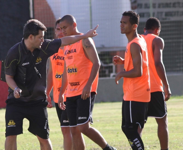 Criciúma treina no CT do Sport