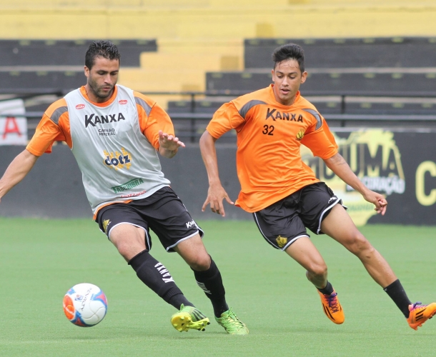 Defensor espera dificuldades, mas crê na vitória