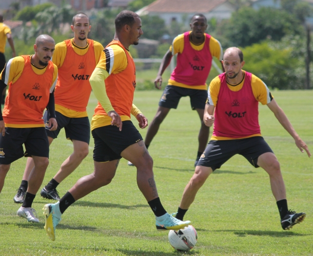Domingo com treinamento técnico no CT
