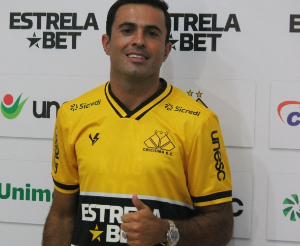 Eder está de volta: Tigre apresenta oficialmente o atacante