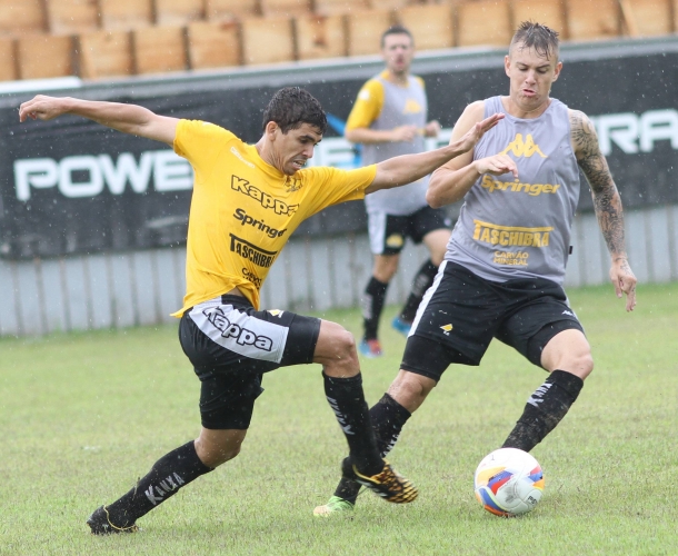 Em Blumenau, Tigre enfrenta o Metropolitano