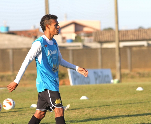 Fabinho feliz com nova oportunidade