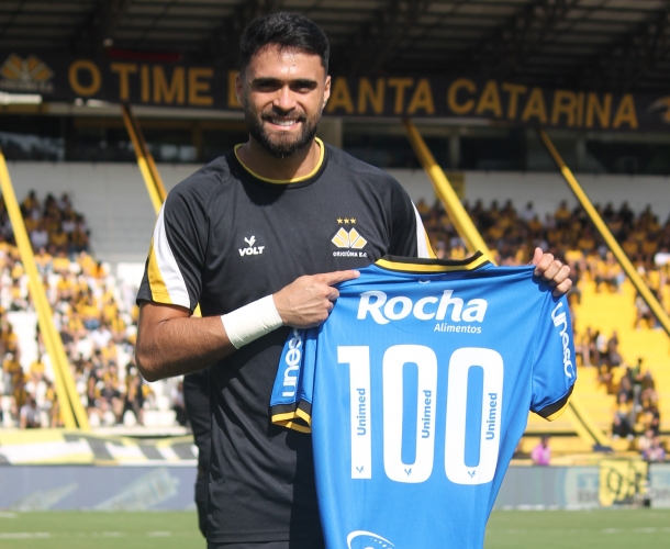 Gustavo alcança a marca de 100 jogos no Tigre