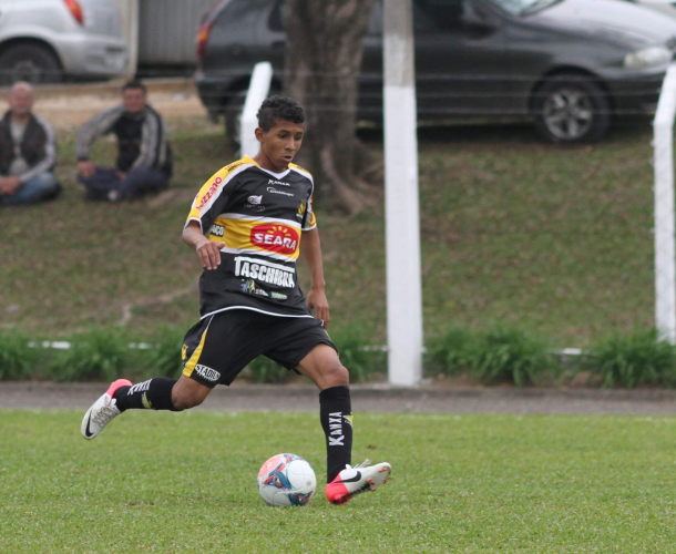 Jogos da base são cancelados