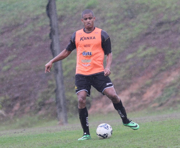 Joílson focado na sequência do Tigre