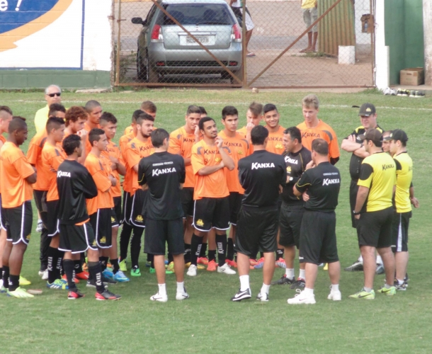 Júnior do Tigre encara o Cruzeiro na Taça BH