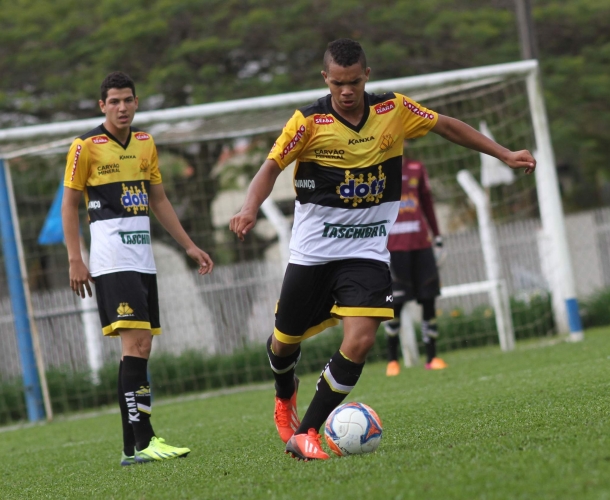 Juvenil do Criciúma empata com a Chapecoense