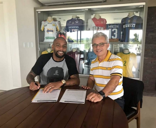 Maicon Sisenando é do Tigre