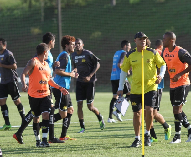 Márcio Corrêa destaca Tigre quase sem lesões