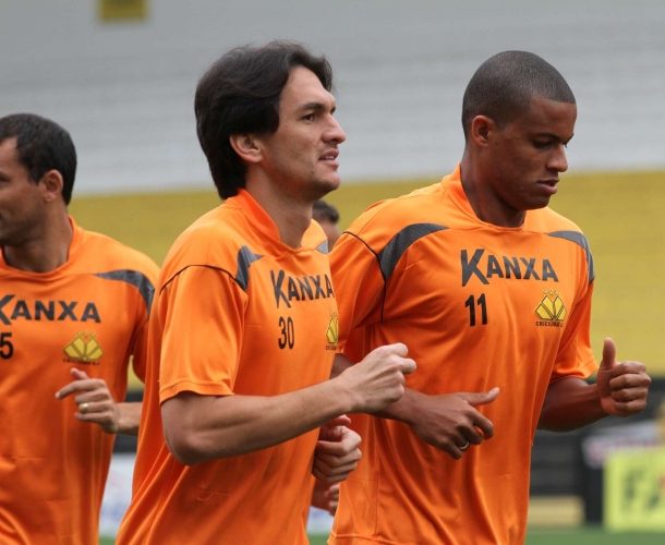 Matheus faz 100º jogo pelo Tigre