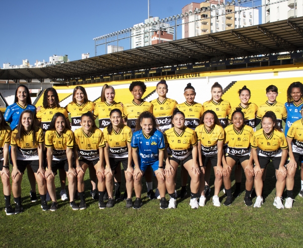 Meninas Carvoeiras se preparam para estreia do Catarinense Feminino 