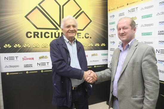 Mudança de gestão e convocação de eleições