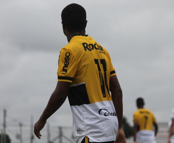 Na liderança, Sub-15 empata e Sub-17 vence o Avaí
