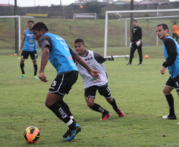 No HH, Tigre encara o Náutico