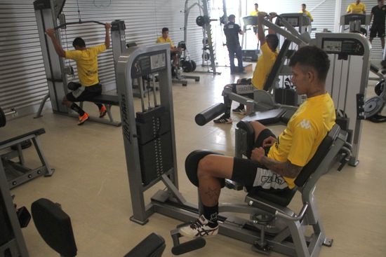 Primeiro treino de 2016 no CT