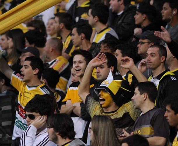 Promoção: Compre um e leve dois contra o Náutico