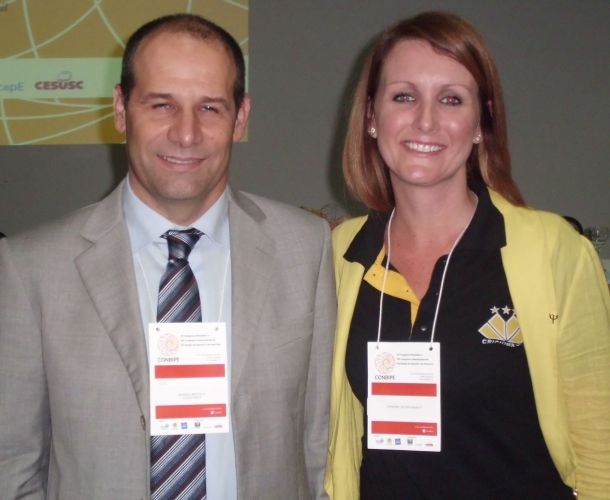 Psicóloga do Tigre participa de congresso internacional