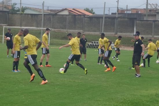 Reapresentação com trabalho físico e técnico