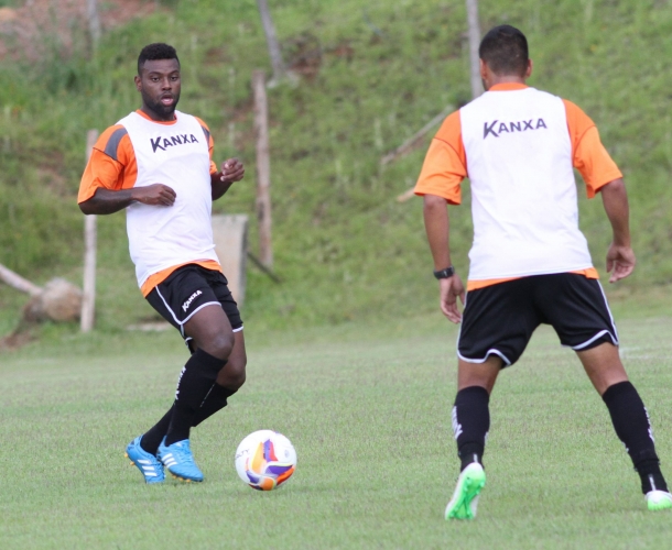 Ruan integra a seleção da 3ª rodada do Catarinense