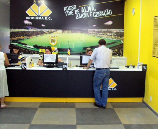 Secretaria com expediente no fim de semana