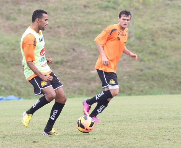 Serginho elogia jogos amistosos